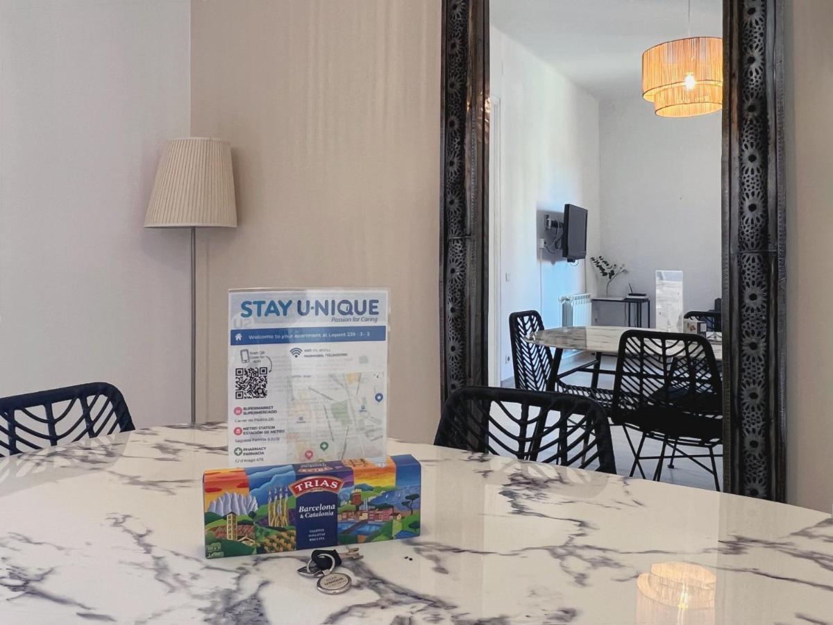 Stay U-Nique Apartments Lepant Barcelona Buitenkant foto